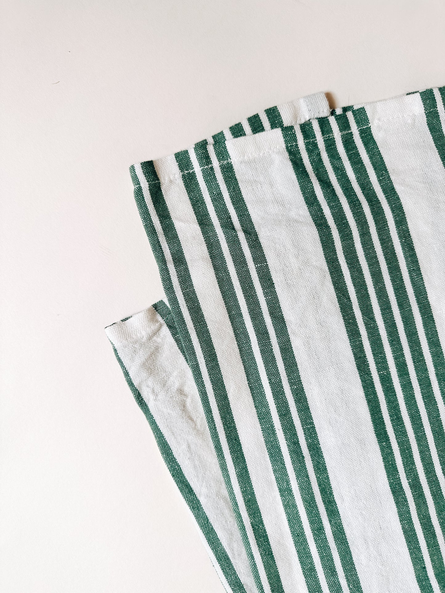 Scottie Linen Towel Green