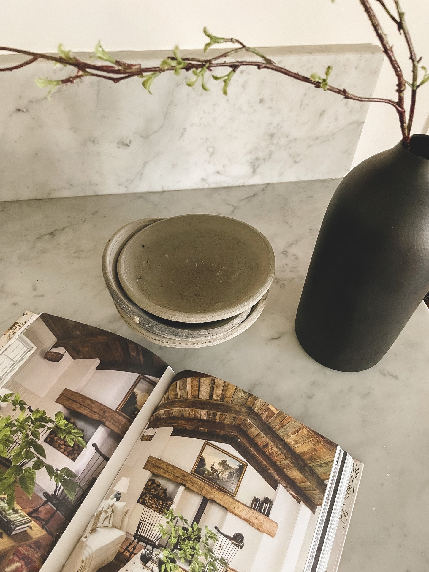 Terracotta Bowl in Moss Grey