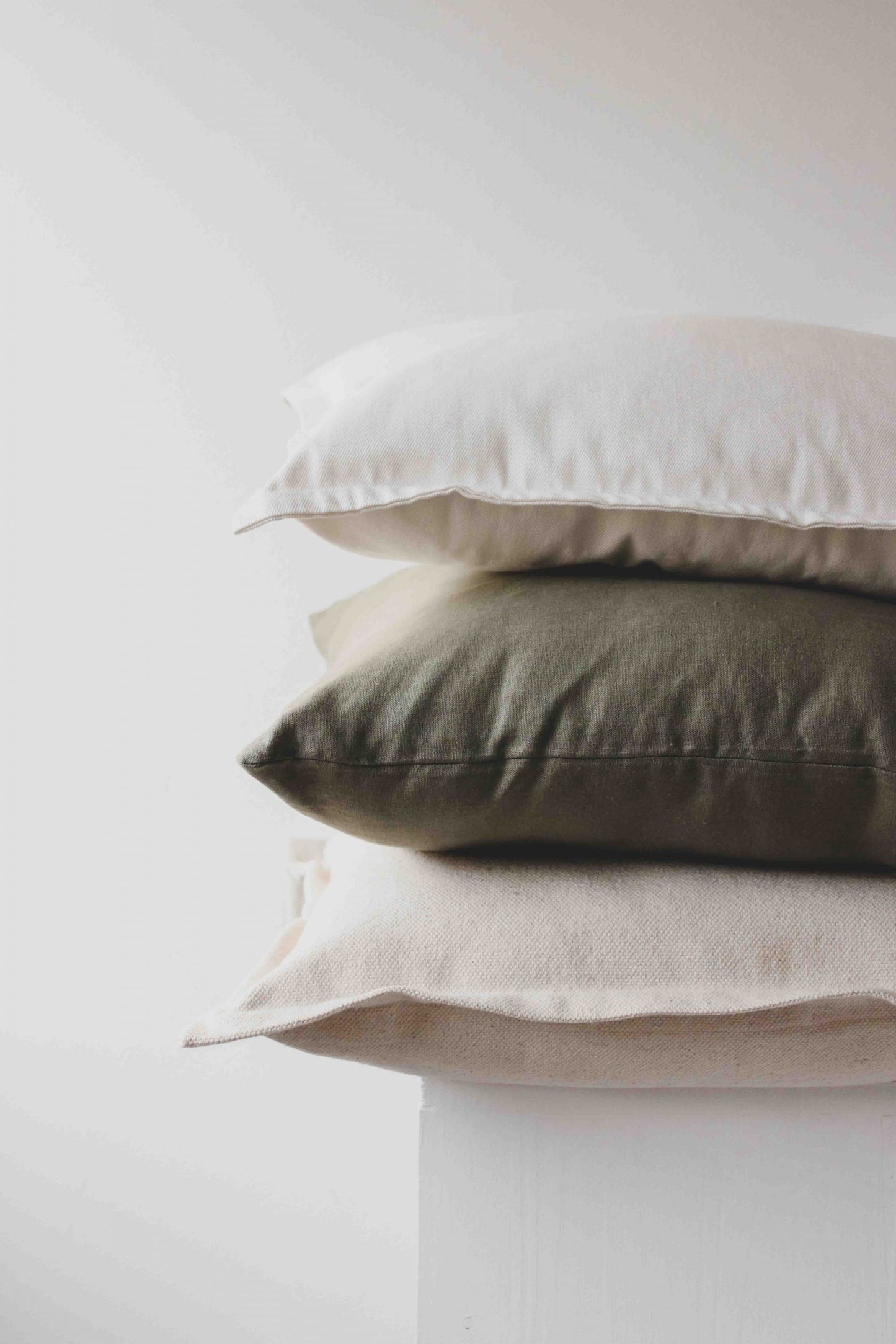 Lancaster 20" Ivory Textured Throw Pillow Cover