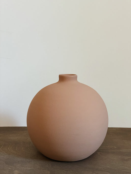 Blanc Collection 03 Terracotta Vase
