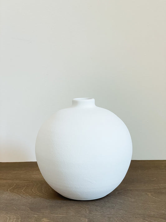 Blanc Collection 03 White Vase