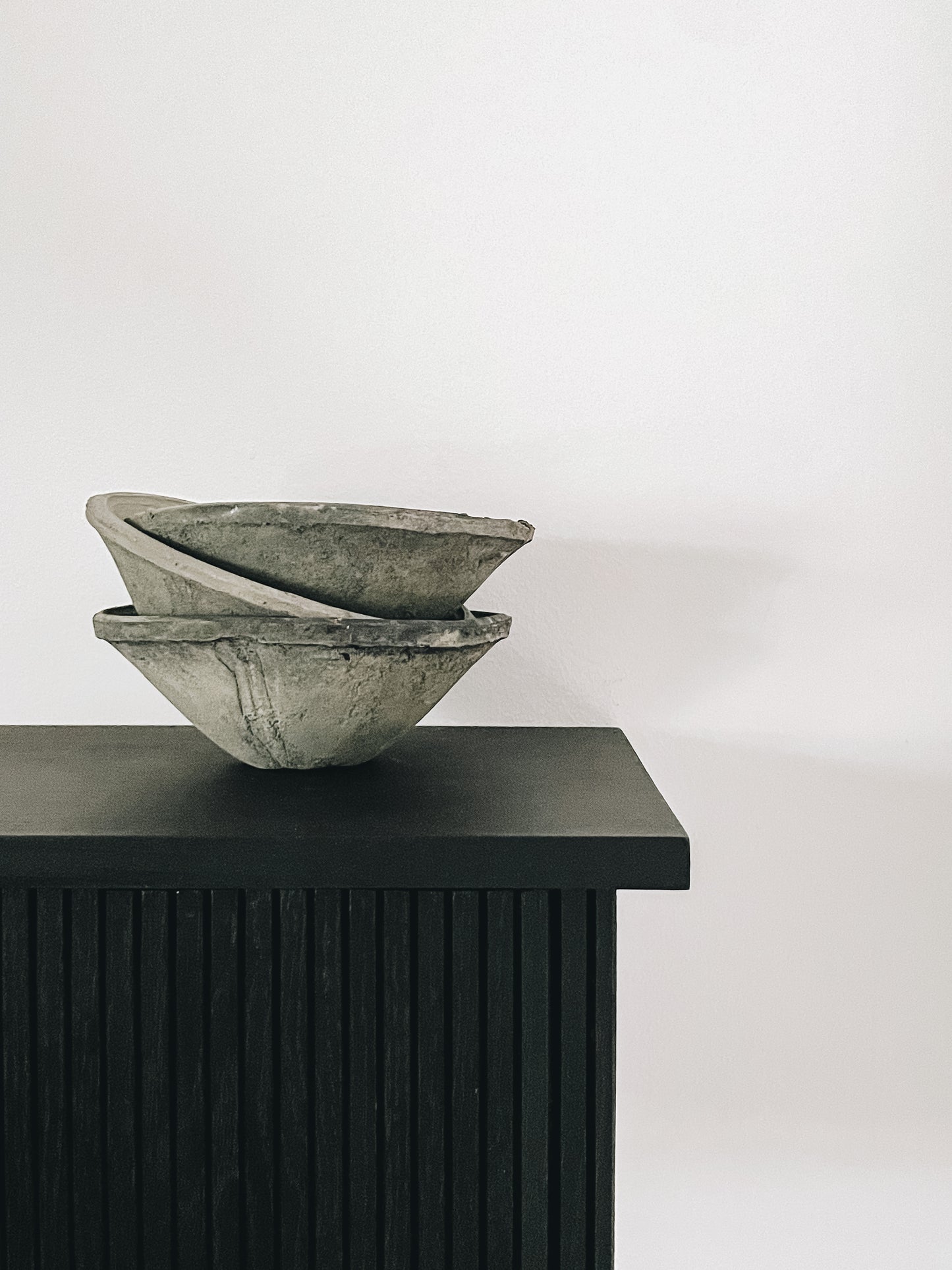 Terracotta Bowl in Moss Grey